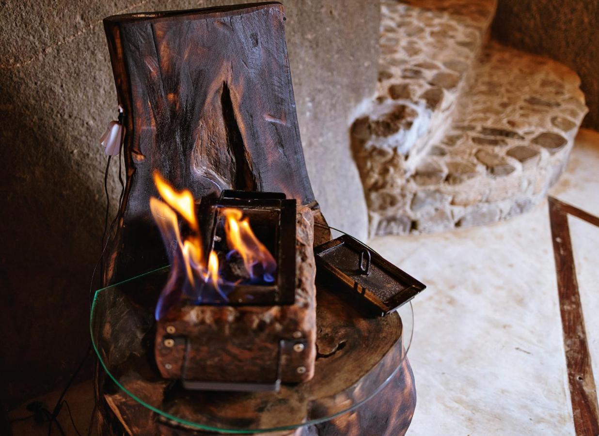Chales Sol باراتي المظهر الخارجي الصورة